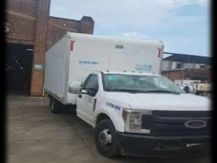 Camioneta de 3.5 toneladas de Grupo Logex